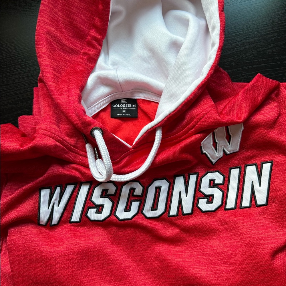 Colosseum Red Wisconsin Hoodie - Picture 5 of 5